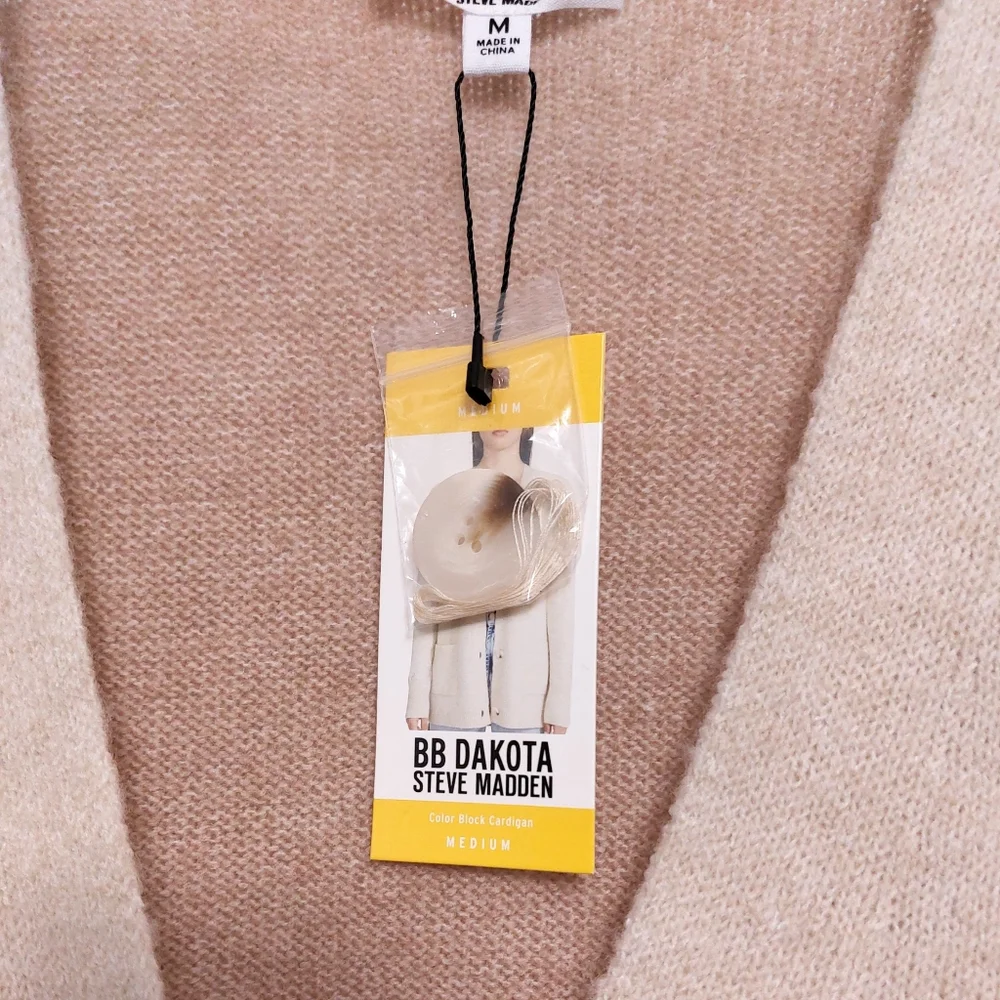 BB Dakota Colorblock Womens M Study Date Cardigan in Lt Camel NWT - Picture 10 of 10